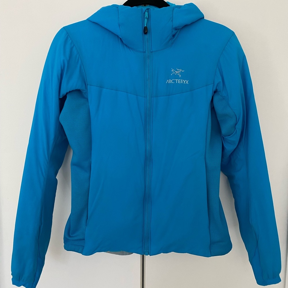 Arc’Teryx Women’s Atom jacket